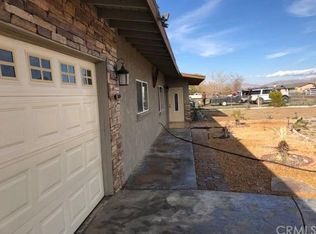 13038 Clallam Rd, Apple Valley, CA 92308