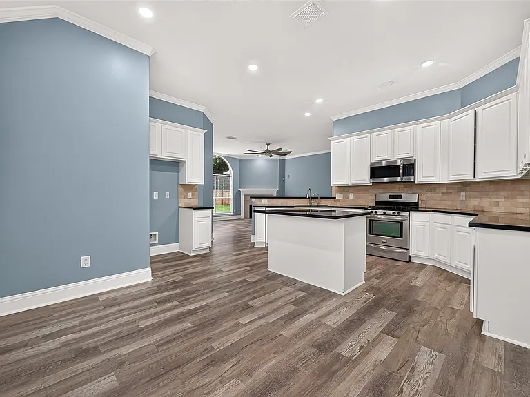 14531 Chestnut Falls Dr — Photo 16