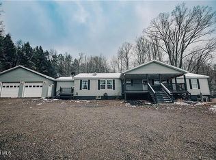 109 White Star Ln, Marsteller, PA 15760