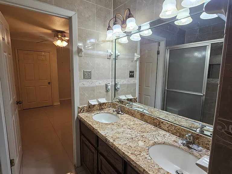 45 Westchester Cir — Photo 26