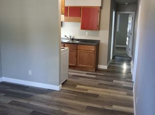 723 N 7th St #1, Hoopeston, IL
