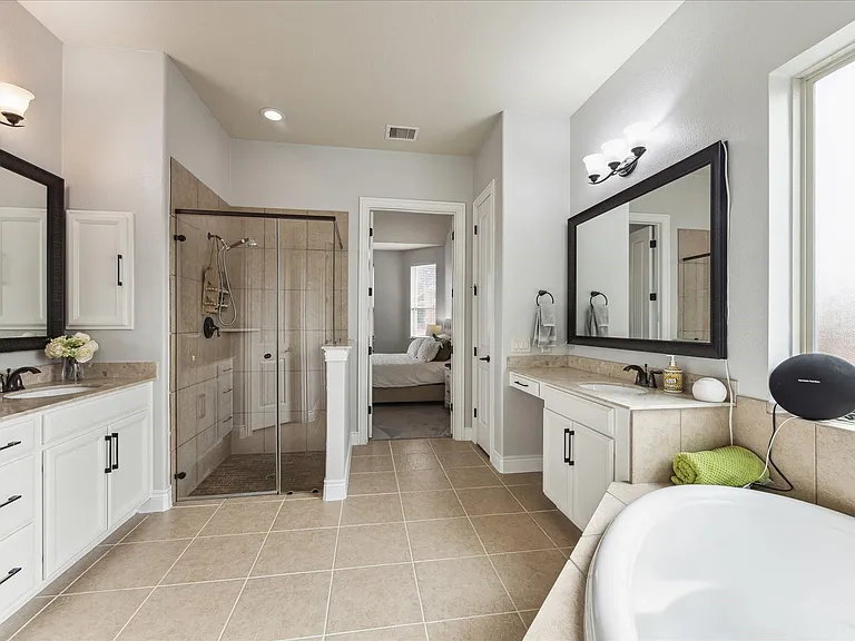 2960 Gibbons Hill Ln — Photo 17