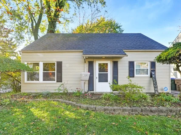 1528 Myrtle Ave, Cuyahoga Falls, OH 44221