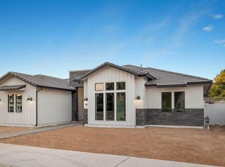 230 W Frier Dr, Phoenix, AZ 85021