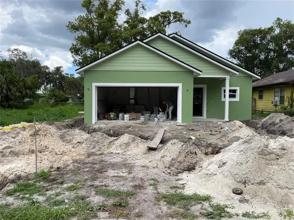 43 S CALHOUN AVENUE, EATONVILLE, FL 32751