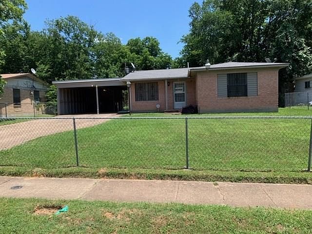 1st image of 116 Palm Oak Dr
