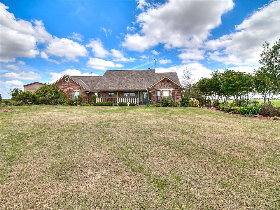 1st image of 8344 Rockcliff Way
