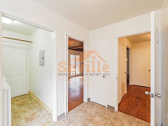 3rd image of 4600 Stauffer Pl