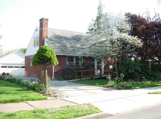 2203 Parkside Rd, Camp Hill, PA 17011