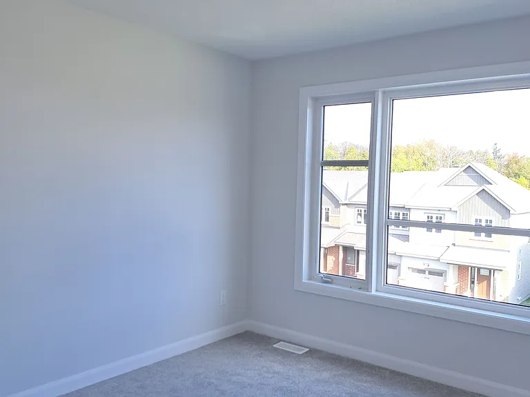 288 Elsie Macgill Walk — Photo 11