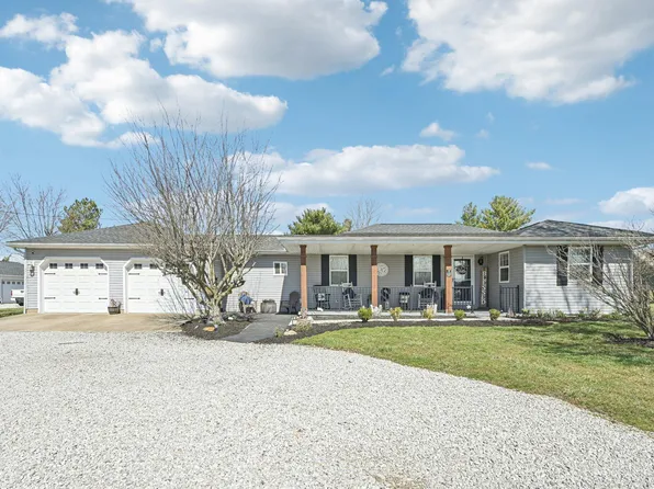 8912 Madison Walnut Rd, Ashville, OH 43103