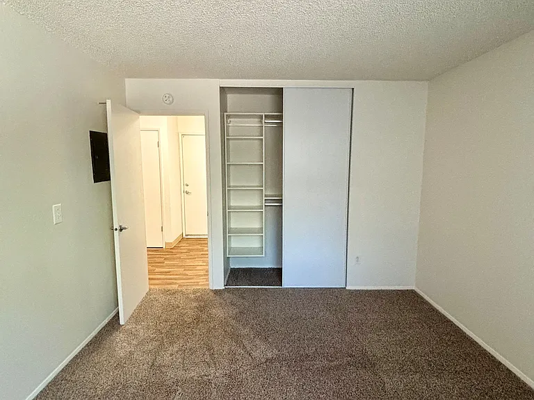 Gardenbrook Apartments — Photo 66