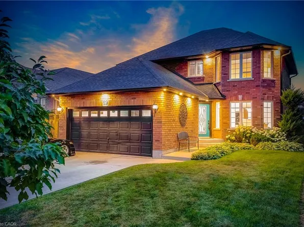 69 Solsbury Cres, Hamilton, ON L0R 1W0
