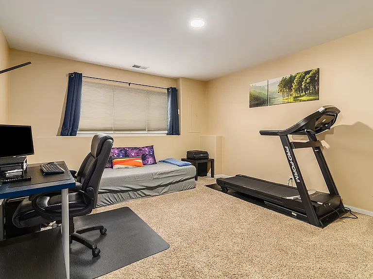 2430 Oakfield Ct #2430 — Photo 11