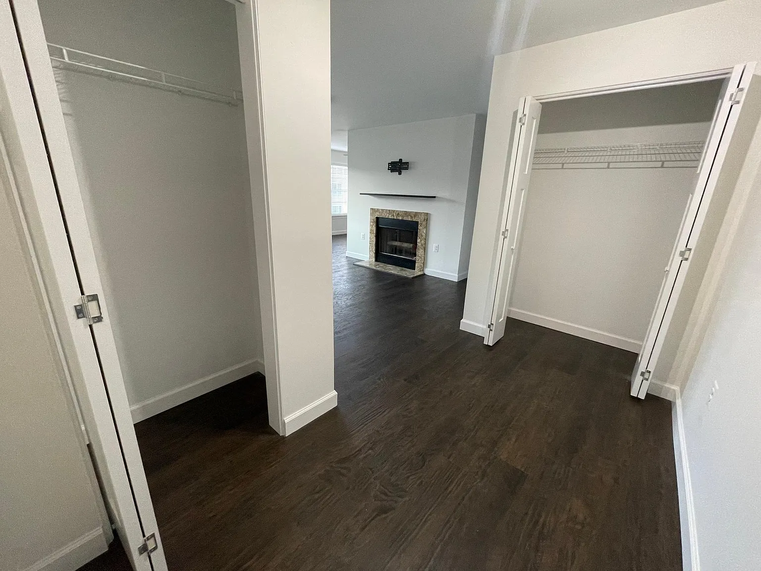 6425 Richmond Hwy — Photo 3