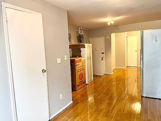 1st image of 233 E 111th St APT 13