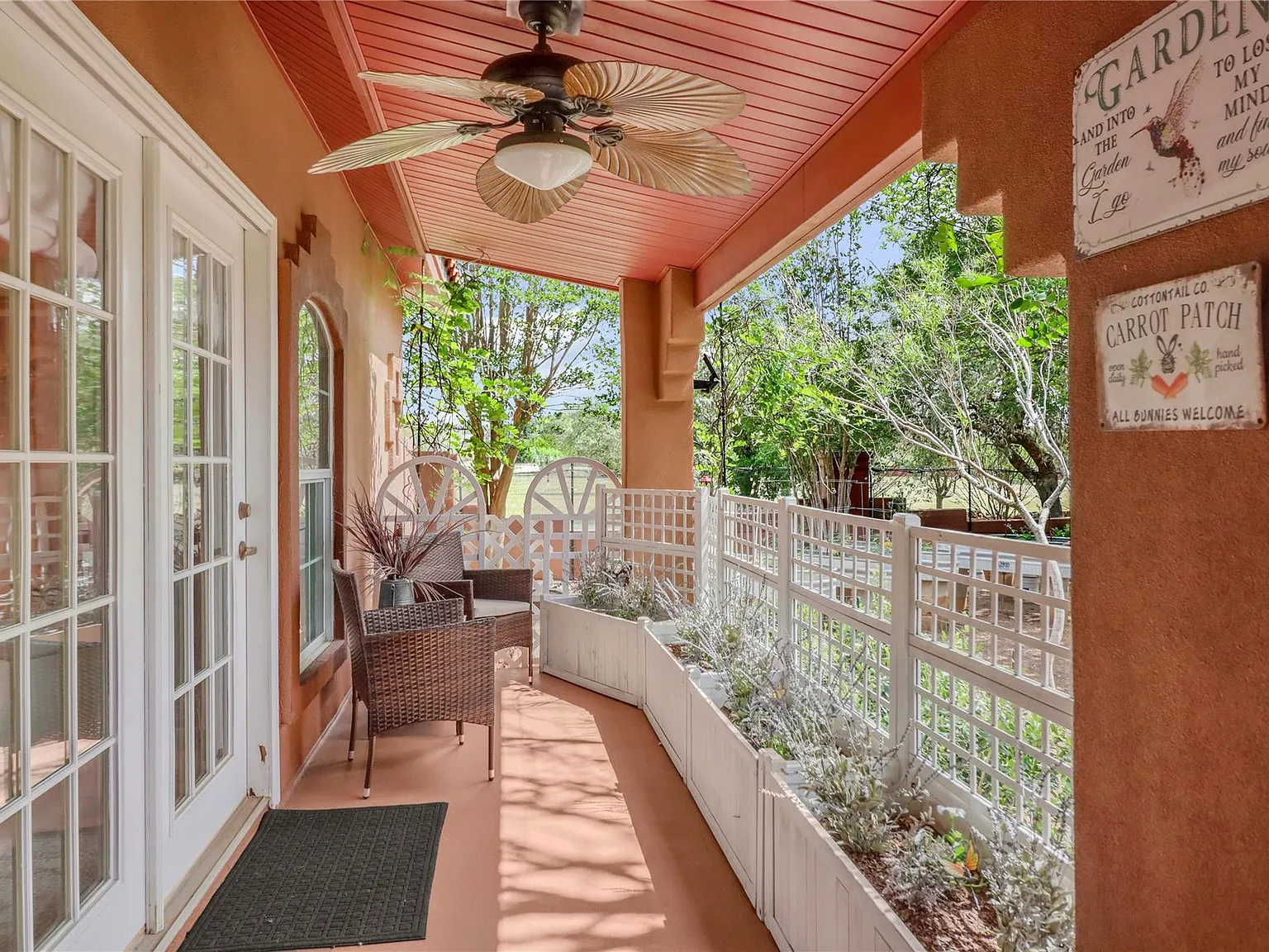 3 bed, 2.0 bath, 1665 sqft, $3,250 — Photo 3