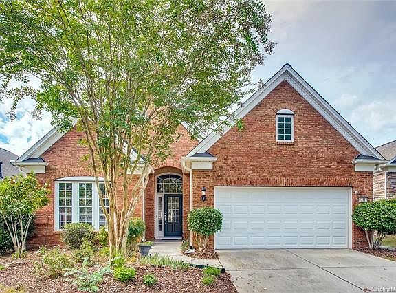 2nd image of 42119 Larkspur Ct