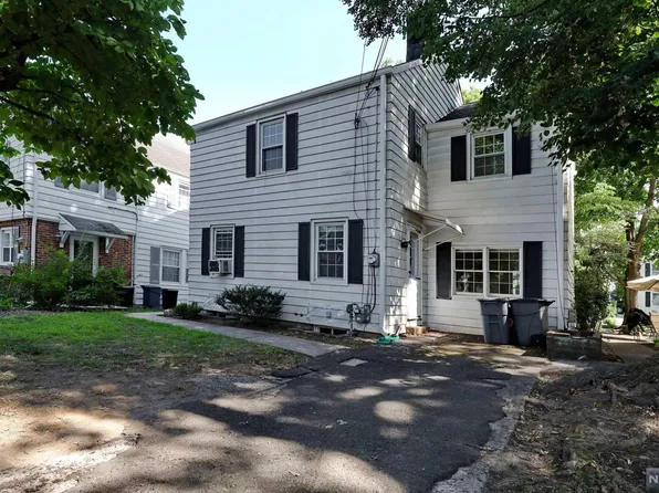 6 Arlington Pl, Fair Lawn, NJ 07410