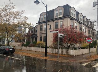 2 Harkness St APT 5, Providence, RI 02909