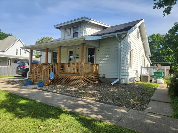901 E Montgomery St, Knoxville, IA 50138