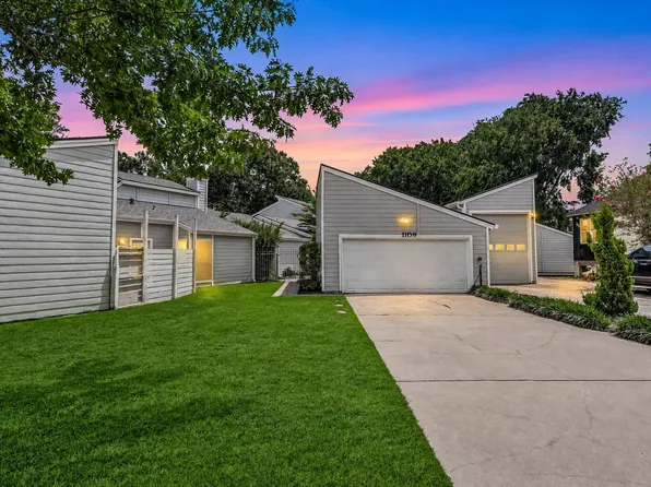 1109 Winding Way Dr, Friendswood, TX 77546
