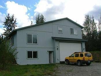 2nd image of 3230 W Spence Ln