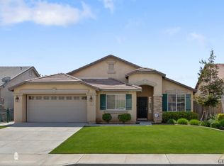 13417 Ridgeway Meadows Dr, Bakersfield, CA 93314