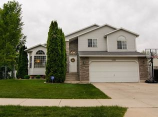 2989 W 4425 S, Roy, UT 84067