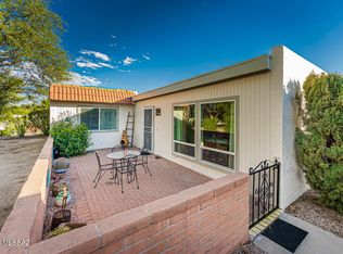 288 N Cactus Loop, Green Valley, AZ 85614