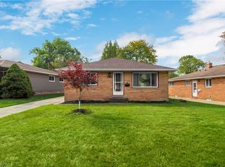 16795 Brinbourne Ave, Middleburg Heights, OH