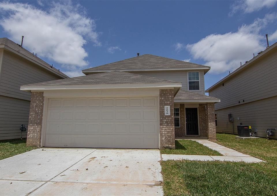 1st image of 18638 Rock Flats Ravine Dr