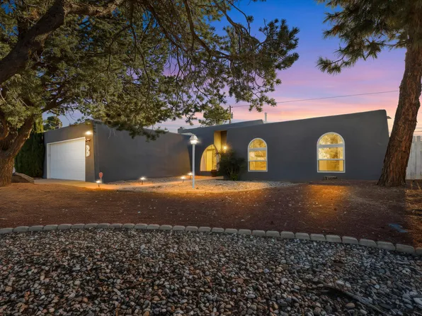 8812 Horacio Pl NE, Albuquerque, NM 87111
