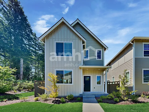 32974 Lookout Ln, Black Diamond, WA 98010