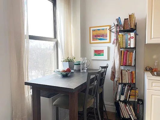 Rented by Rachel Realty | media 28