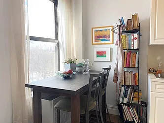 Rented by Rachel Realty