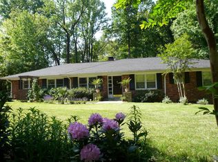 571 Hammond Dr, Sandy Springs, GA 30328