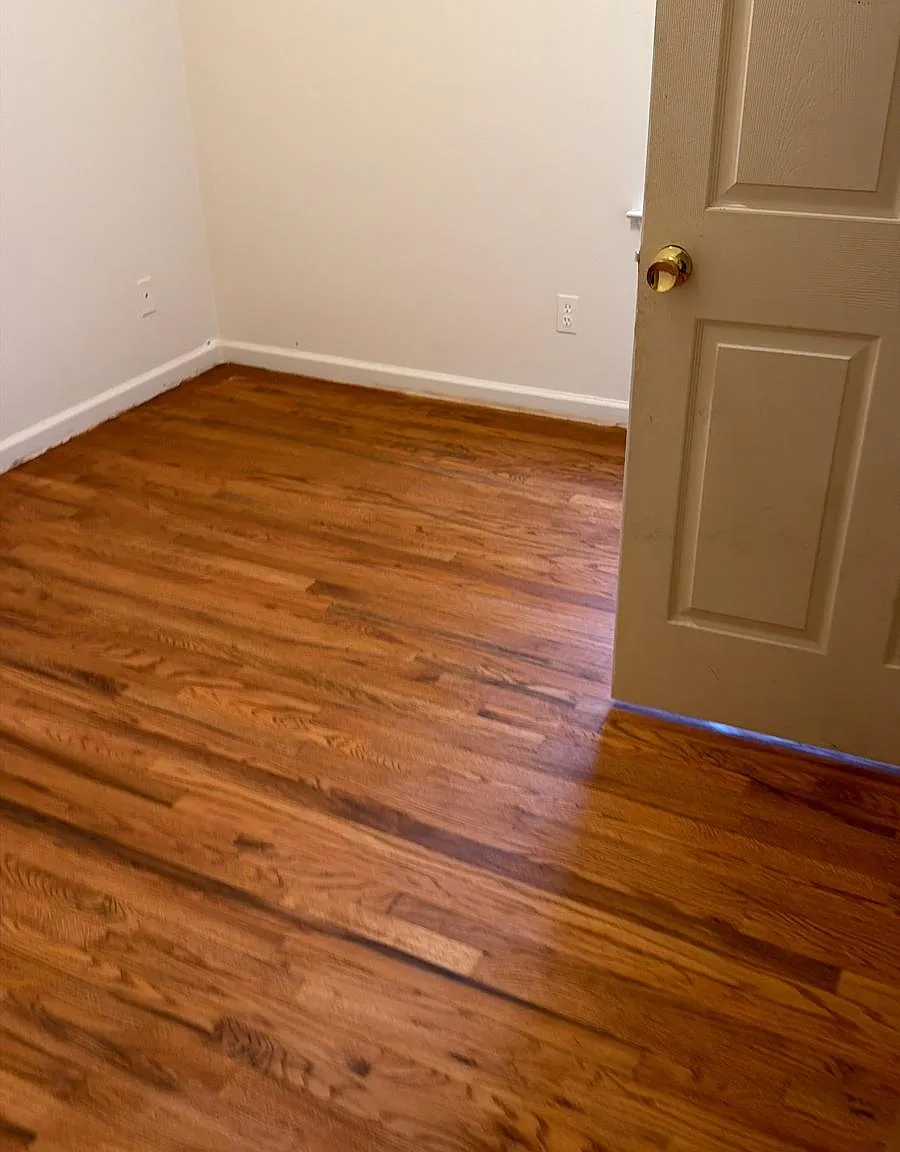 5 bed, 2900 sqft, $4,999 — Photo 4