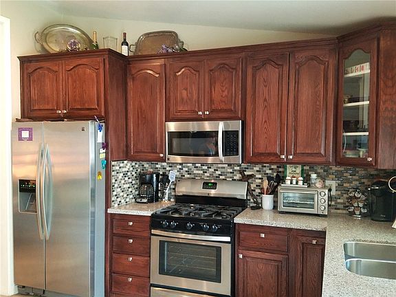 2nd image of 28038 Gold Hill Dr