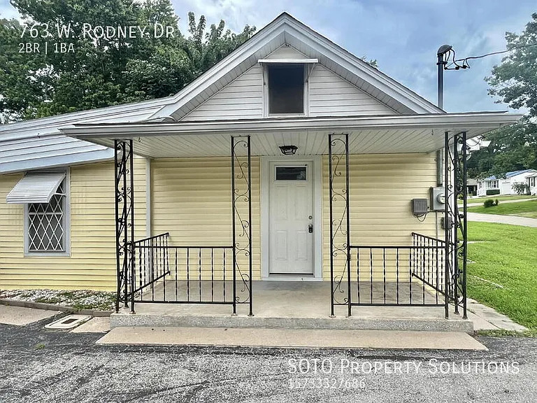 763 W Rodney Dr — Photo 4