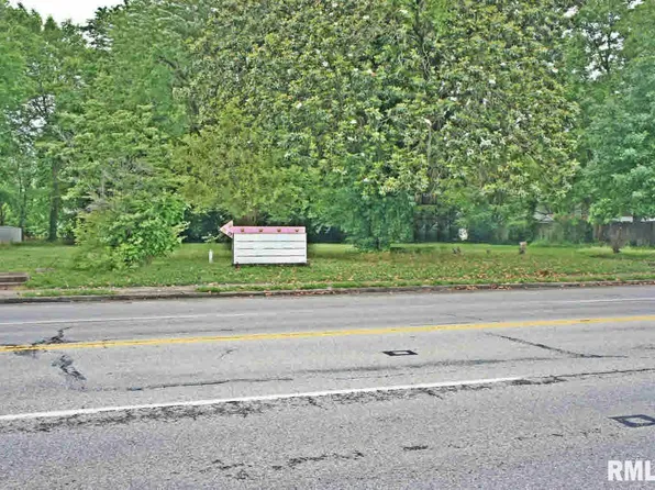 604 & 608 E 5th St, Metropolis, IL 62960