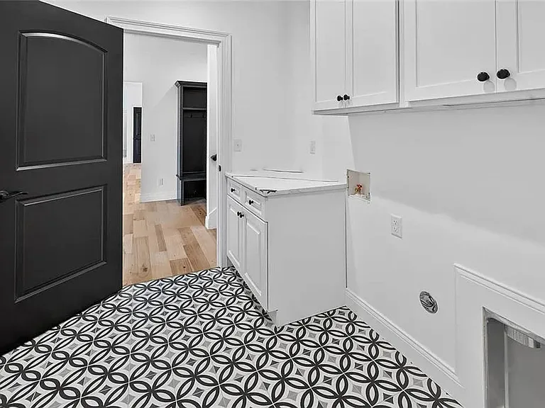 1528 Brunston Dr — Photo 16