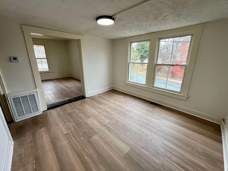 500 Ridge St #A — Photo 15