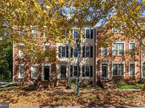 403 Hillwood Ave, Falls Church, VA 22046