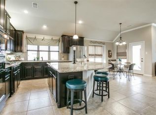 1225 Twisting Meadows Dr, Haslet, TX 76052