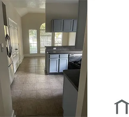 4710 Tracemeadow Dr — Photo 2