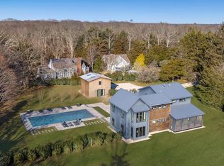 17 Cedar Ln, Remsenburg, NY 11960