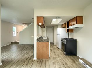 5305 S Pleasant Valley Rd #B, Austin, TX 78744