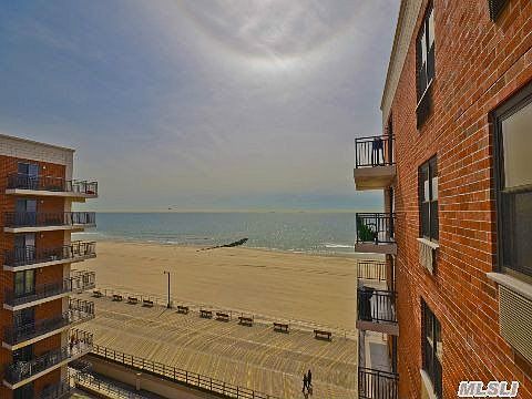 4th image of 230 W Broadway APT 612