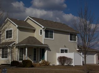 435 SE Woodbine Dr, Grimes, IA 50111